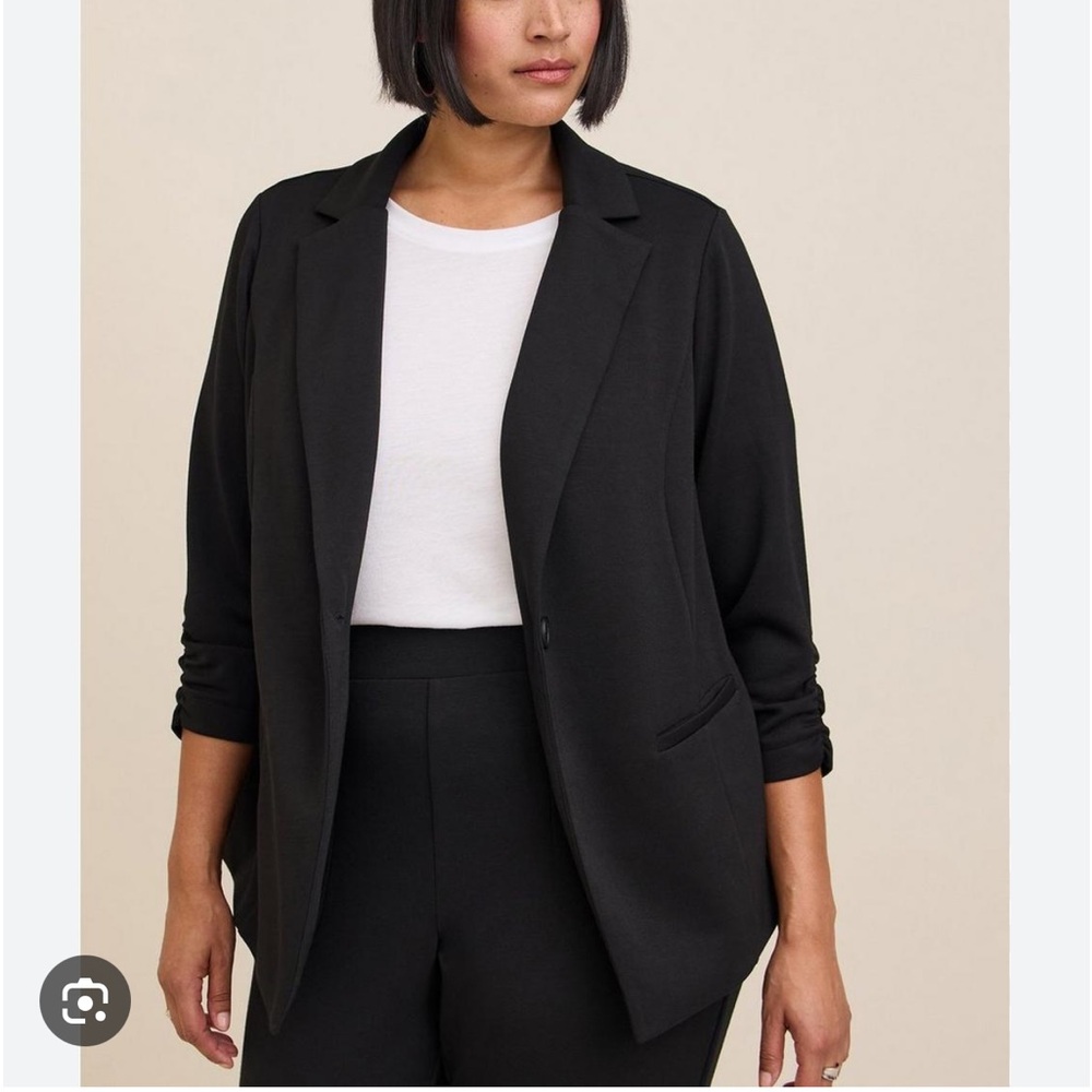 Torrid Studio Cupro Single Button Blazer Size 1x - image 1